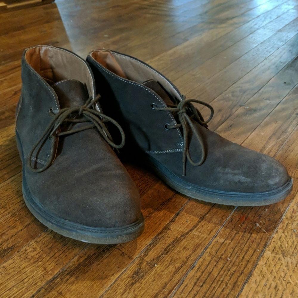 G. H. Bass & Co. suede chukka boots